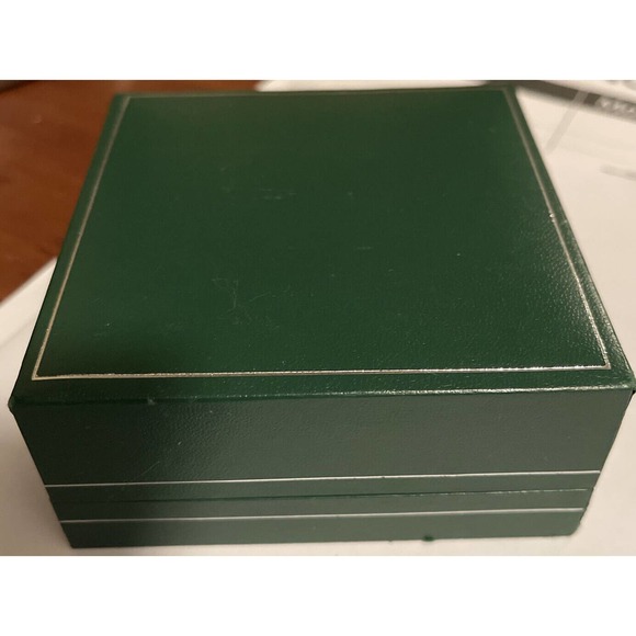 MULLINGAR PEWTER IRELAND Themed Round Quartz Pewter Pocket Watch Japan W/Case - Picture 4 of 4